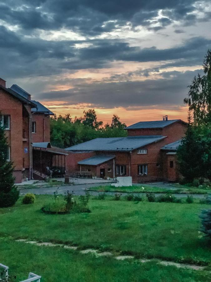 Hostel Apostol Новосибірськ Екстер'єр фото